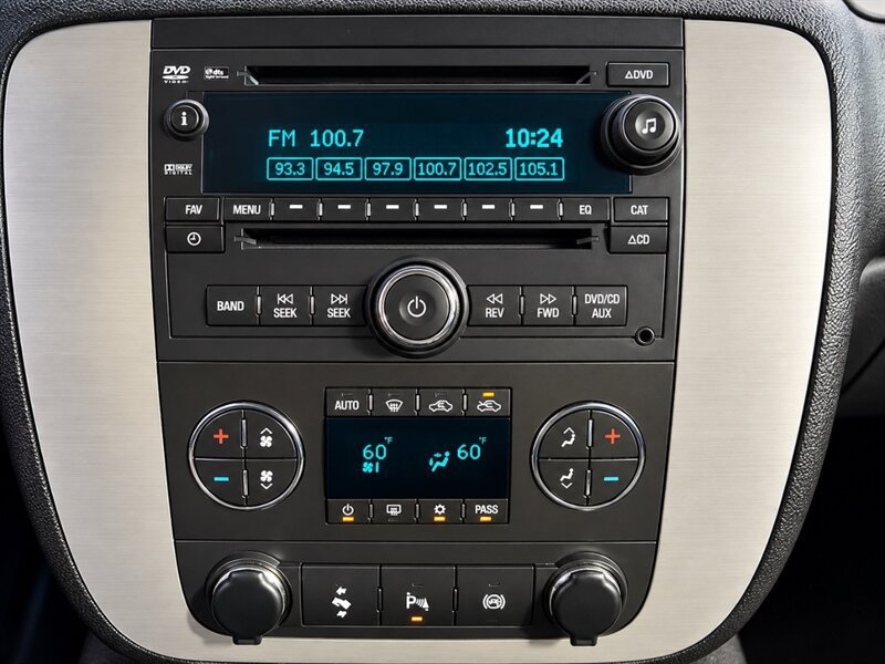 Used 2013 Chevrolet Silverado 3500 LTZ w/ LTZ Plus Package AWD/4WD image 22