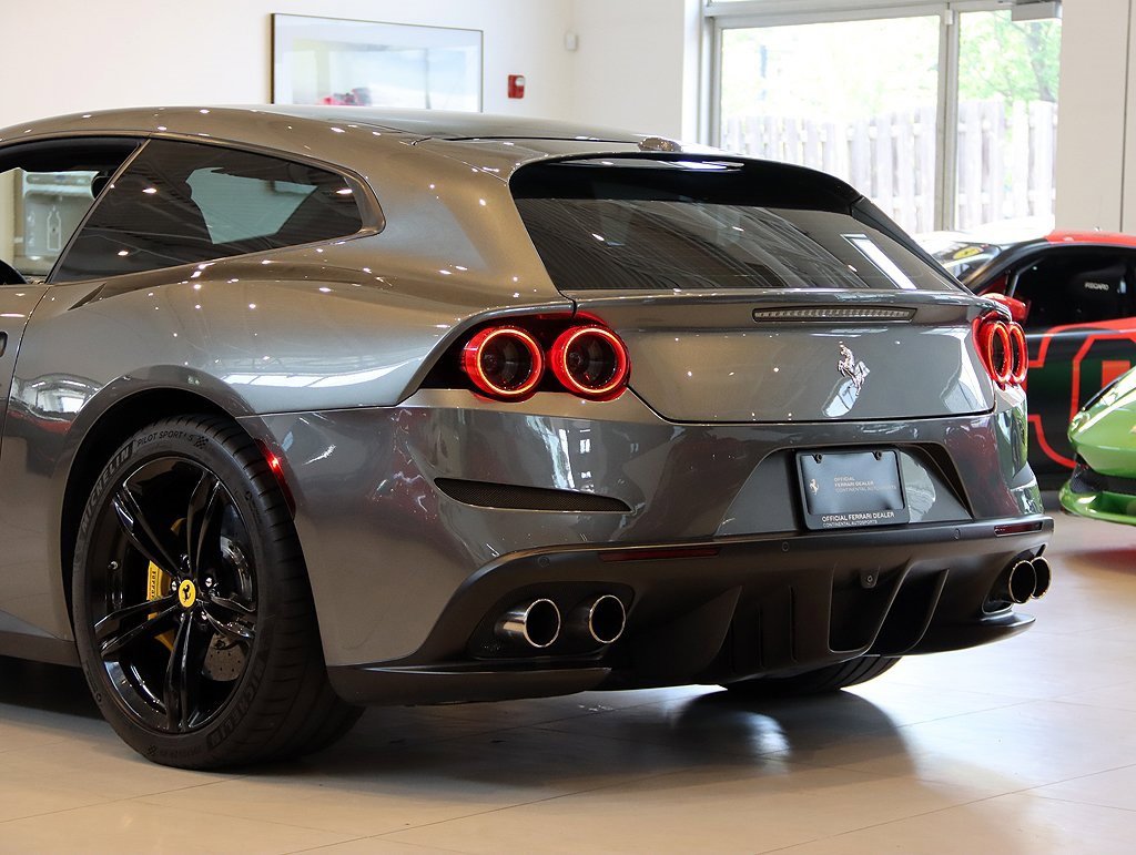 Certified 2017 Ferrari GTC4Lusso image 62