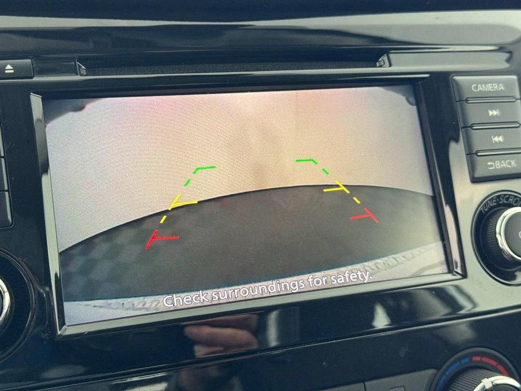 Used 2020 Nissan Rogue S image 23