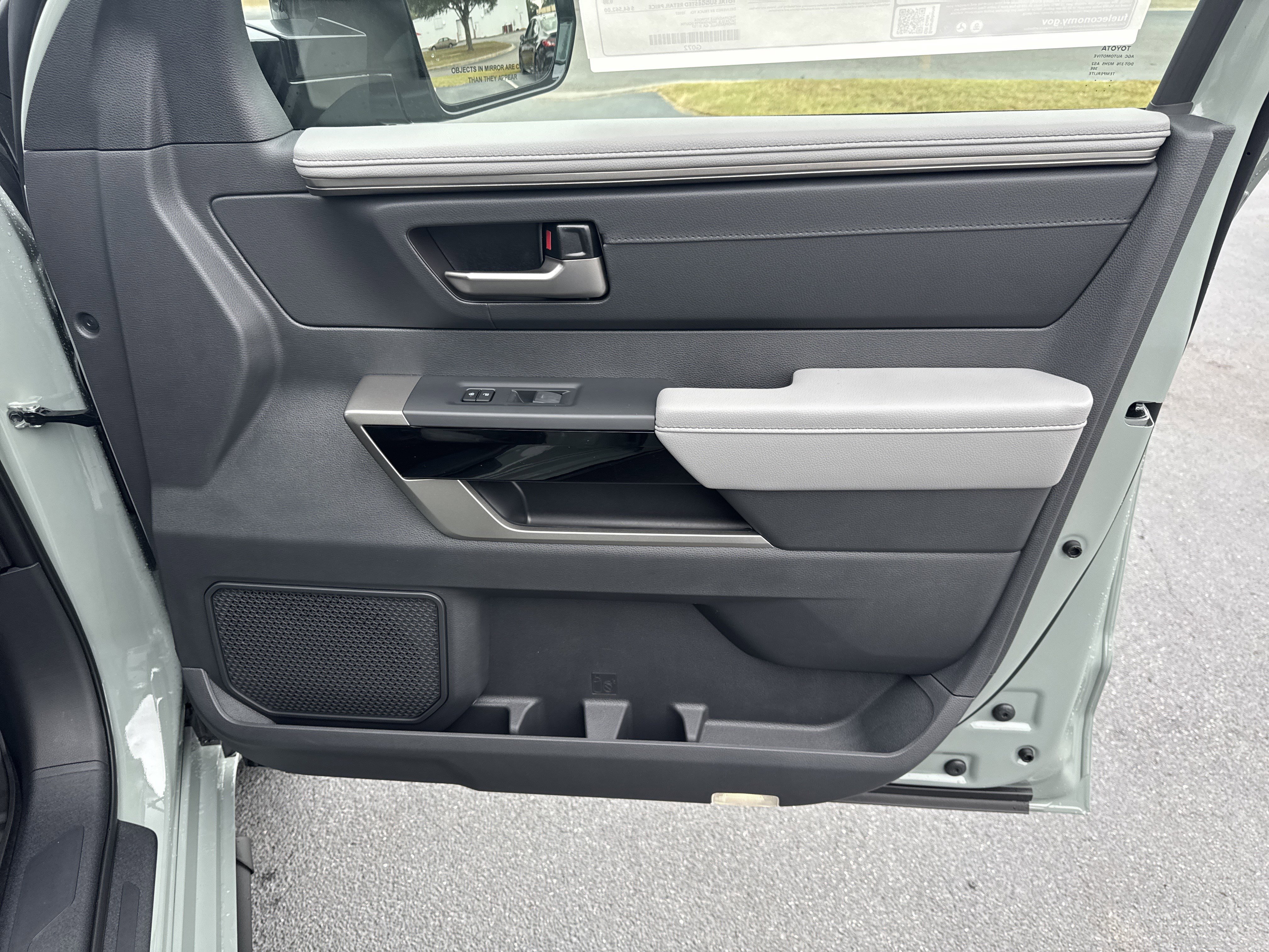 New 2026 Toyota Tundra Limited image 34