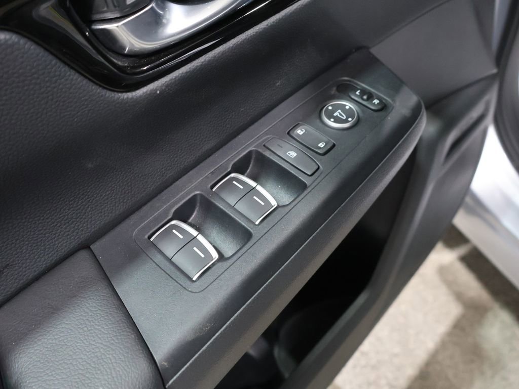 Used 2025 Honda CR-V EX-L image 14