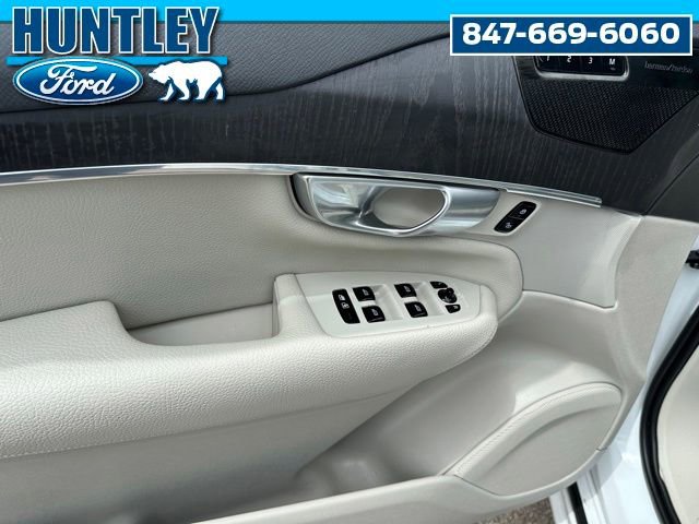 Used 2020 Volvo XC90 T6 Momentum w/ Protection Package Premier AWD/4WD image 23