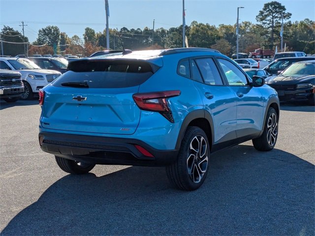 New 2025 Chevrolet Trax RS w/ Driver Confidence Package image 3