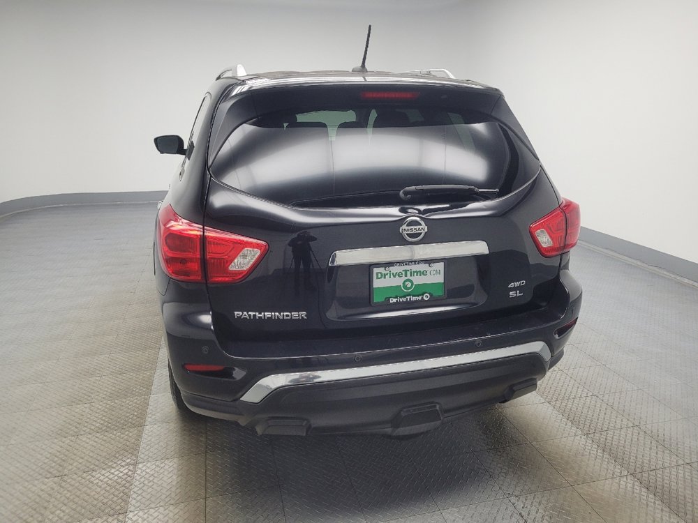 Used 2017 Nissan Pathfinder SL image 6