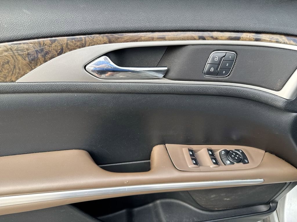 Used 2016 Lincoln MKZ w/ Equipment Group 200A Select FWD image 20