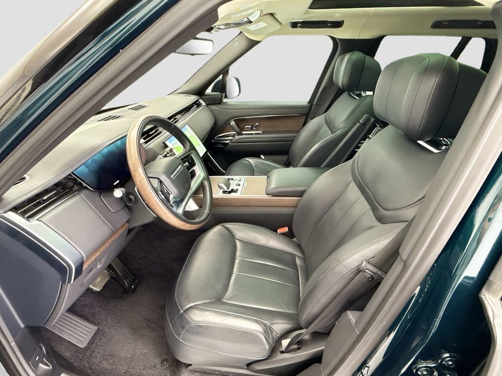 Used 2023 Land Rover Range Rover Autobiography image 18