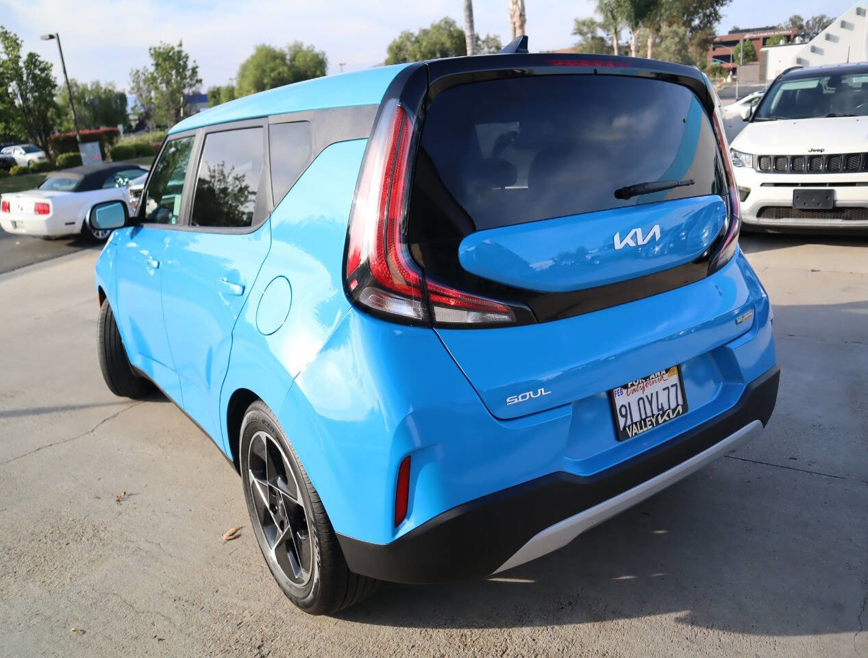 Used 2024 Kia Soul EX image 19