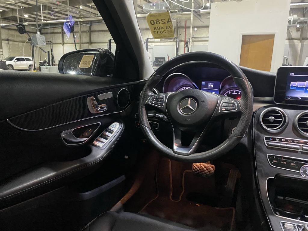 Used 2017 Mercedes-Benz C 300 Sedan image 2