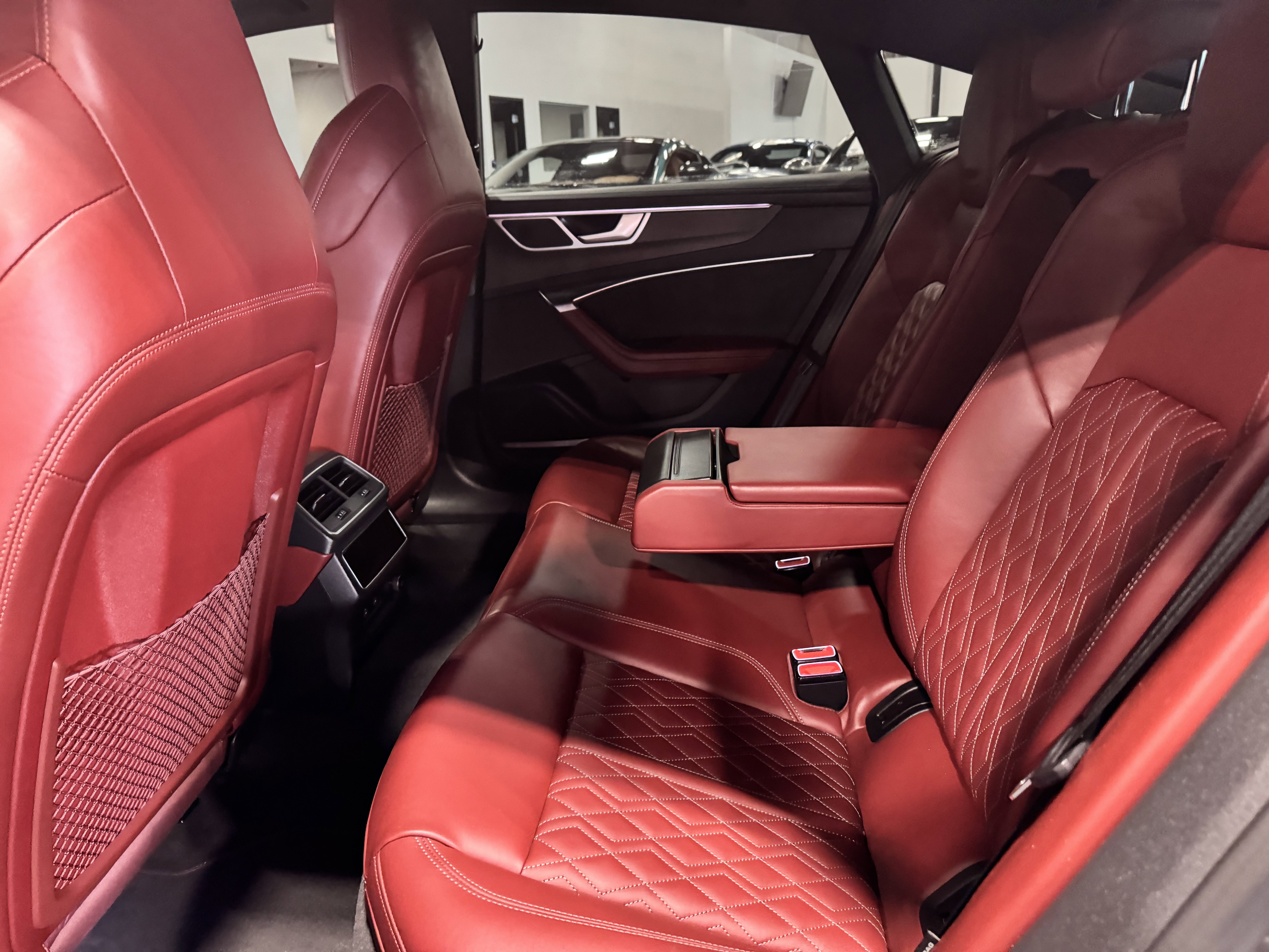 Used 2022 Audi S7 Premium Plus image 32