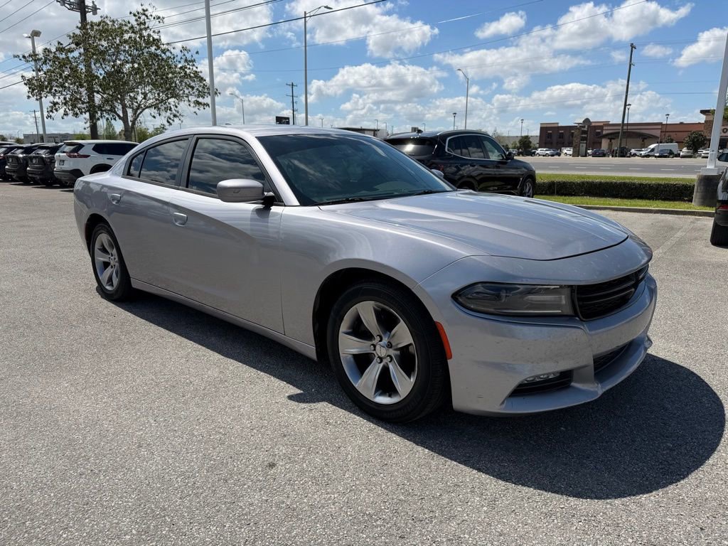 Used 2015 Dodge Charger SXT image 7