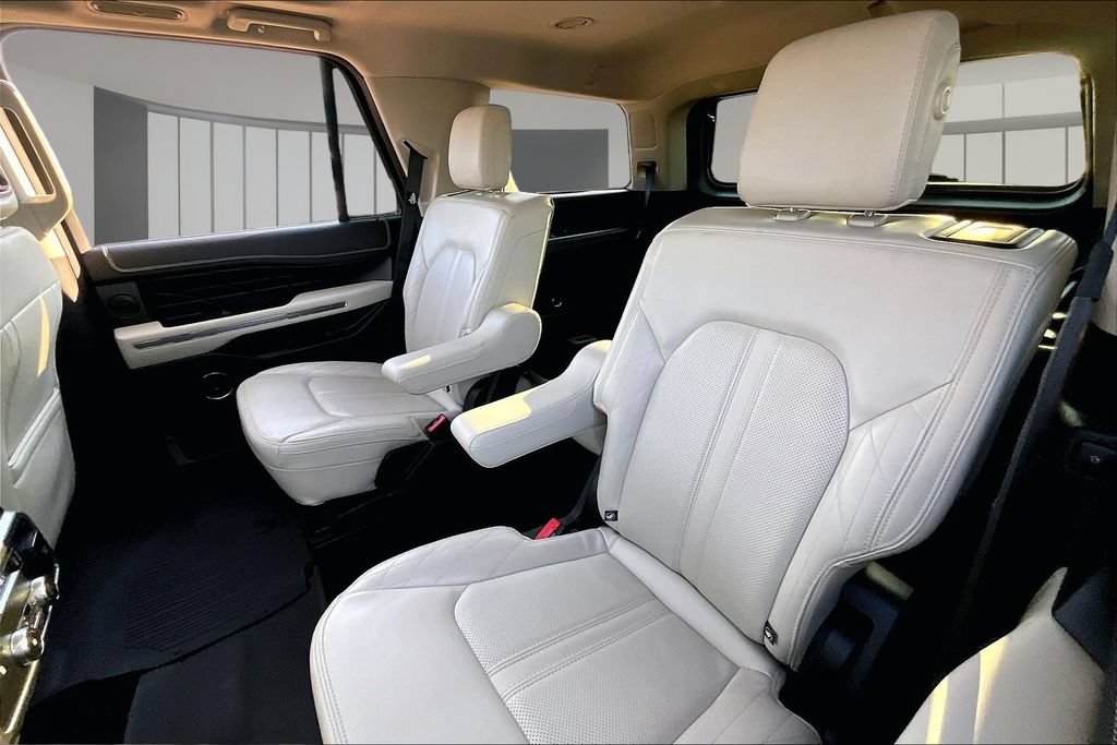 Used 2019 Ford Expedition Platinum AWD/4WD image 28