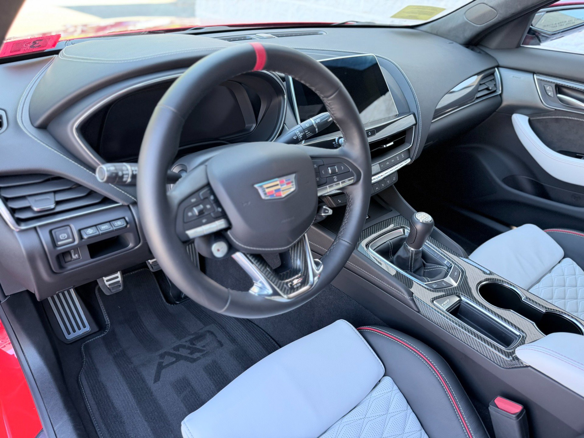 Used 2024 Cadillac CT5 V Blackwing w/ Carbon Fiber Package 2 RWD image 10