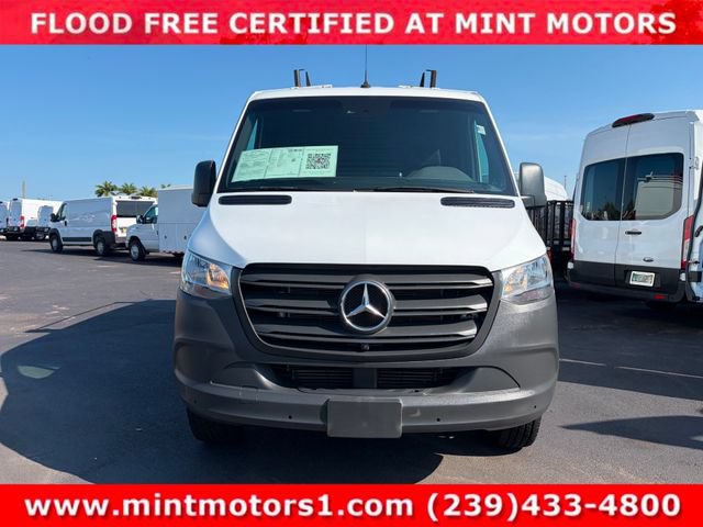Used 2020 Mercedes-Benz Sprinter 1500 w/ Driver Convenience Package image 11