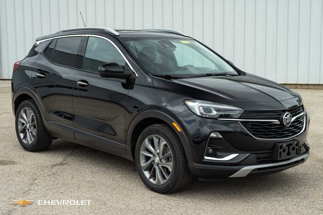 Used 2021 Buick Encore GX Essence w/ Advanced Technology Package image 3