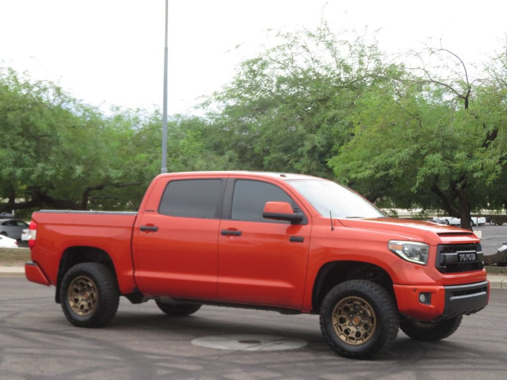 Used 2016 Toyota Tundra Limited w/ Limited Premium Package AWD/4WD image 4