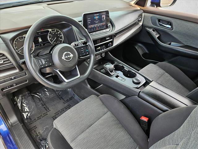 Used 2023 Nissan Rogue SV image 20