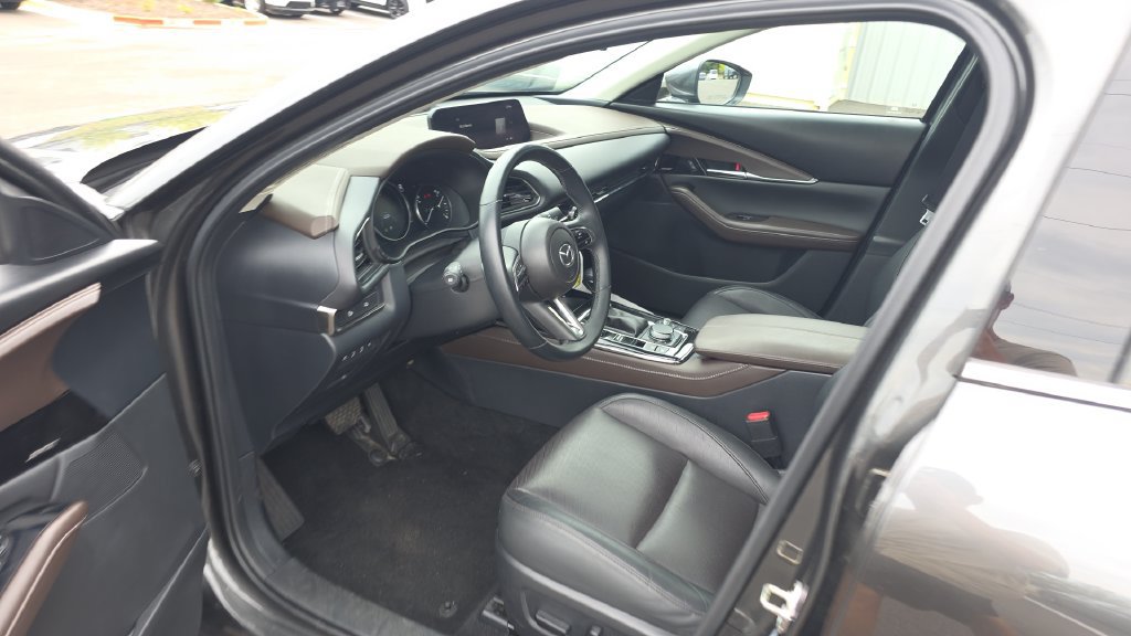 Used 2025 MAZDA CX-30 AWD 2.5 S w/ Premium Package image 22