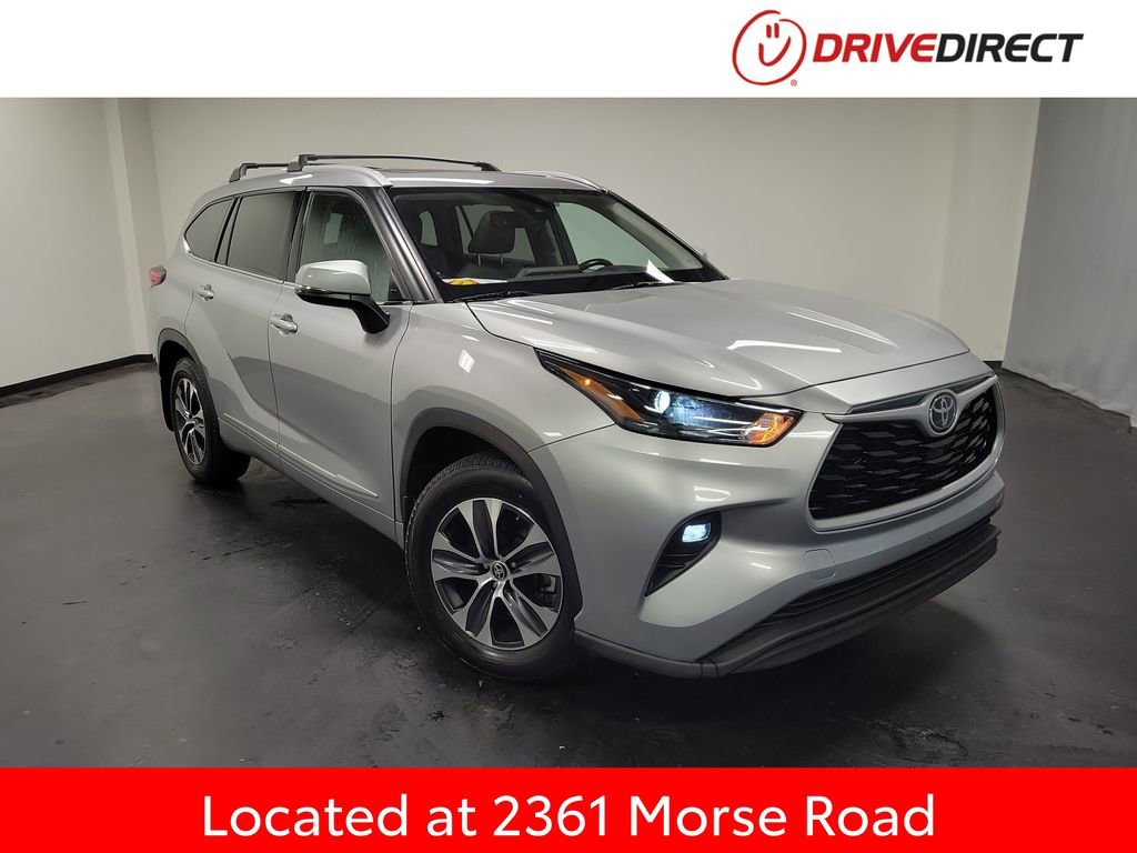 Used 2022 Toyota Highlander XLE video 1