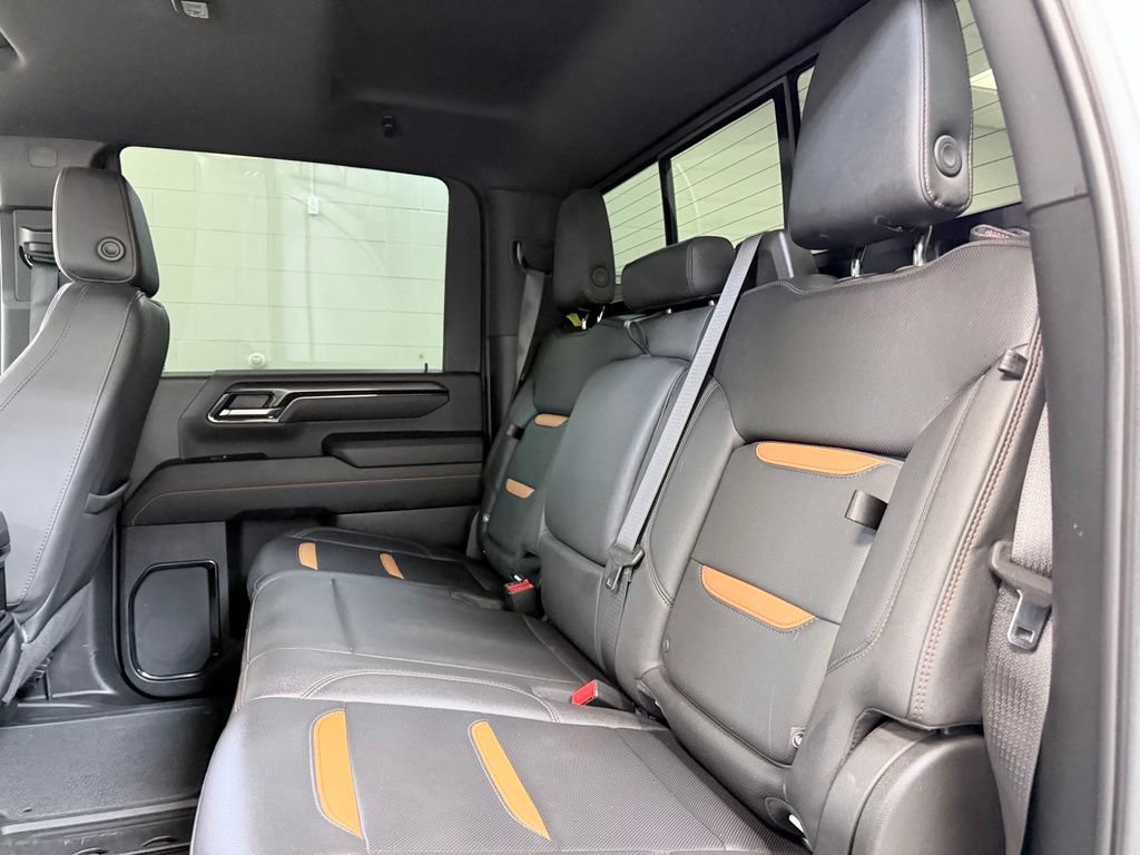Used 2024 GMC Sierra 2500 AT4 w/ AT4 Premium Plus Package AWD/4WD image 25