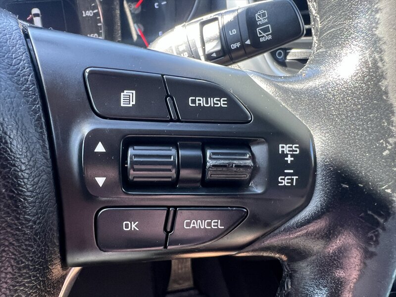 Used 2016 Kia Sorento SX FWD image 21