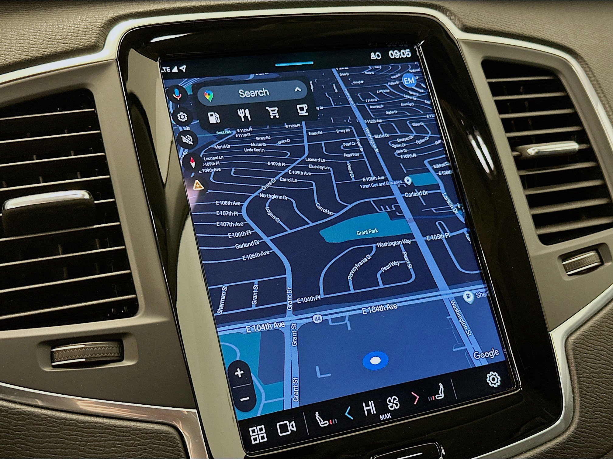 Used 2025 Volvo XC90 B5 Core image 22