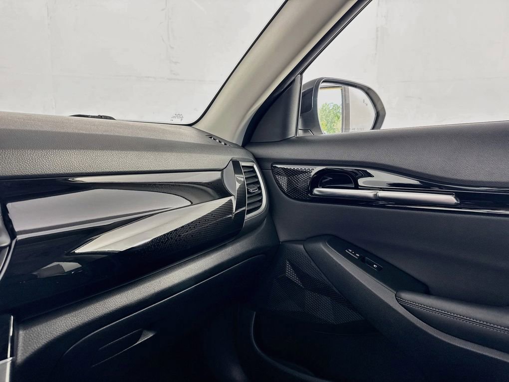 Used 2024 Kia Seltos S FWD image 37