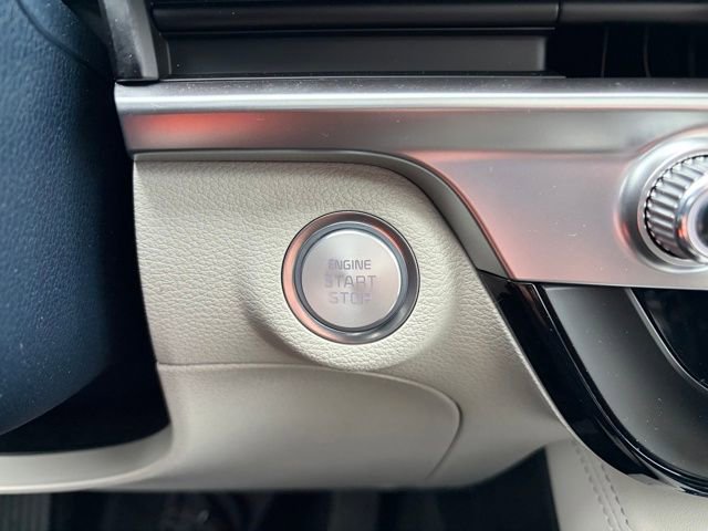 Certified 2025 Kia Telluride EX image 2