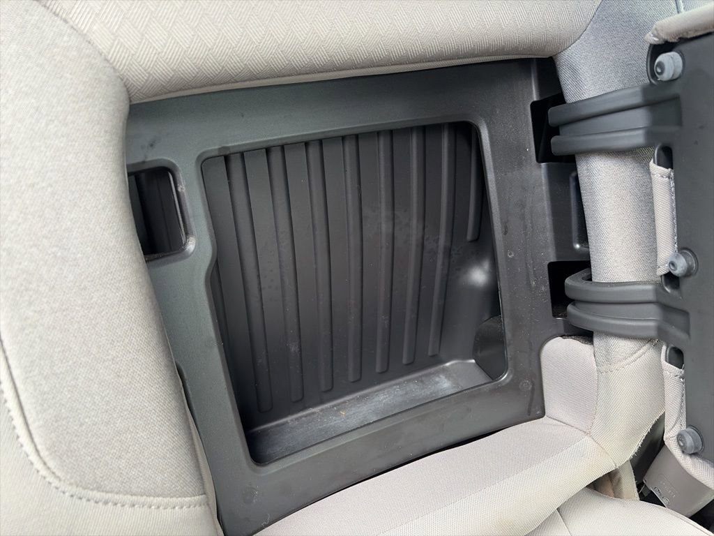 Used 2019 Chevrolet Silverado 1500 LT w/ Texas Edition image 38