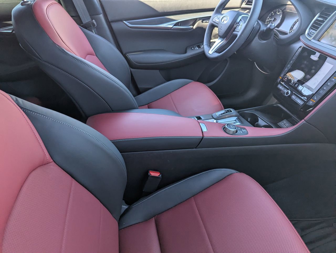 Certified 2025 INFINITI QX50 Sport AWD/4WD image 12