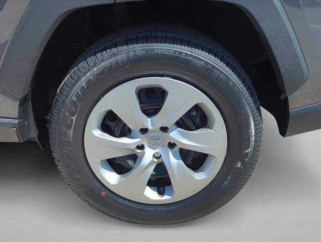 Certified 2024 Toyota RAV4 LE FWD image 9