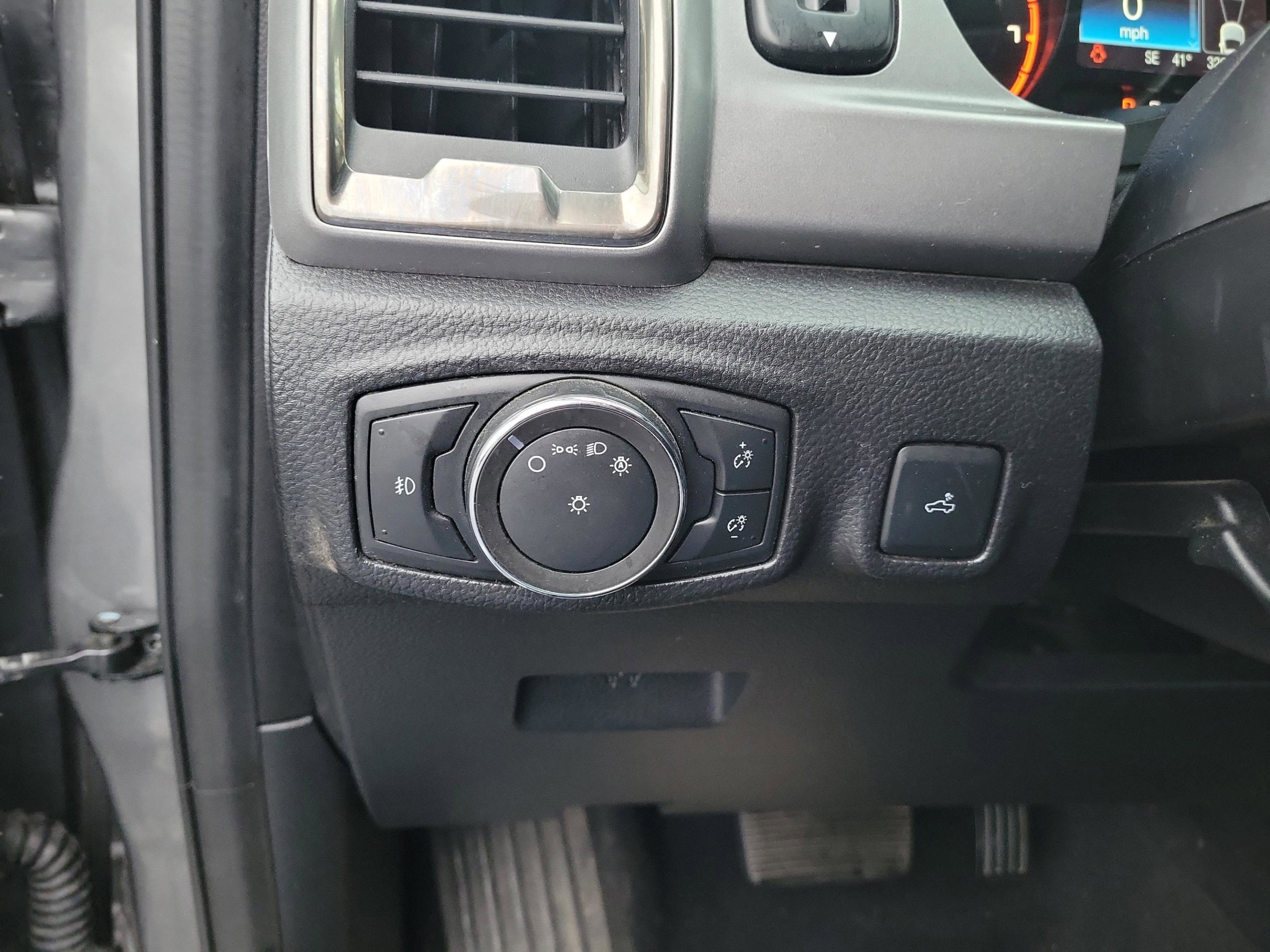 Used 2021 Ford Ranger XLT w/ Equipment Group 301A Mid image 25