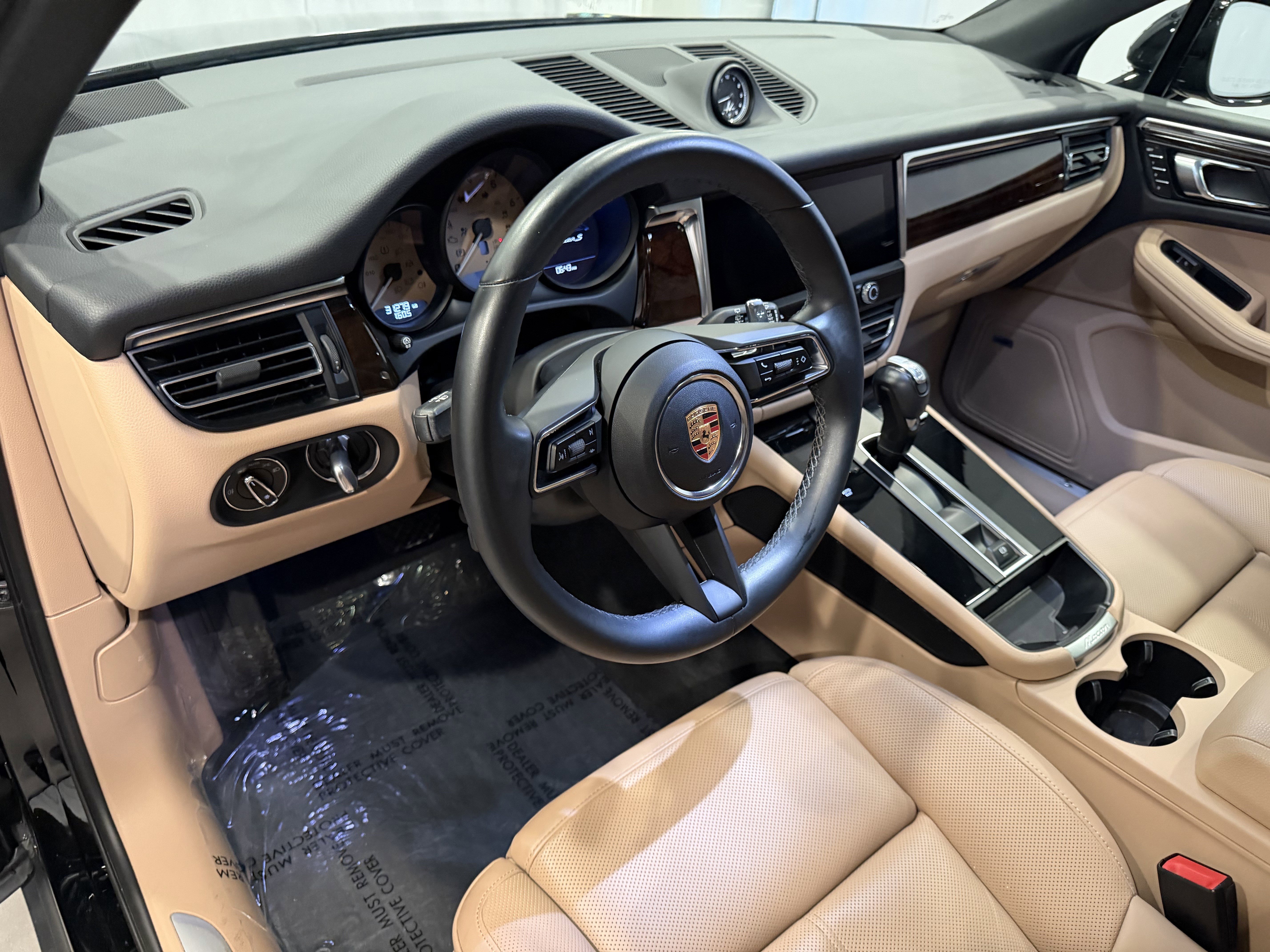 Used 2024 Porsche Macan S AWD/4WD image 14