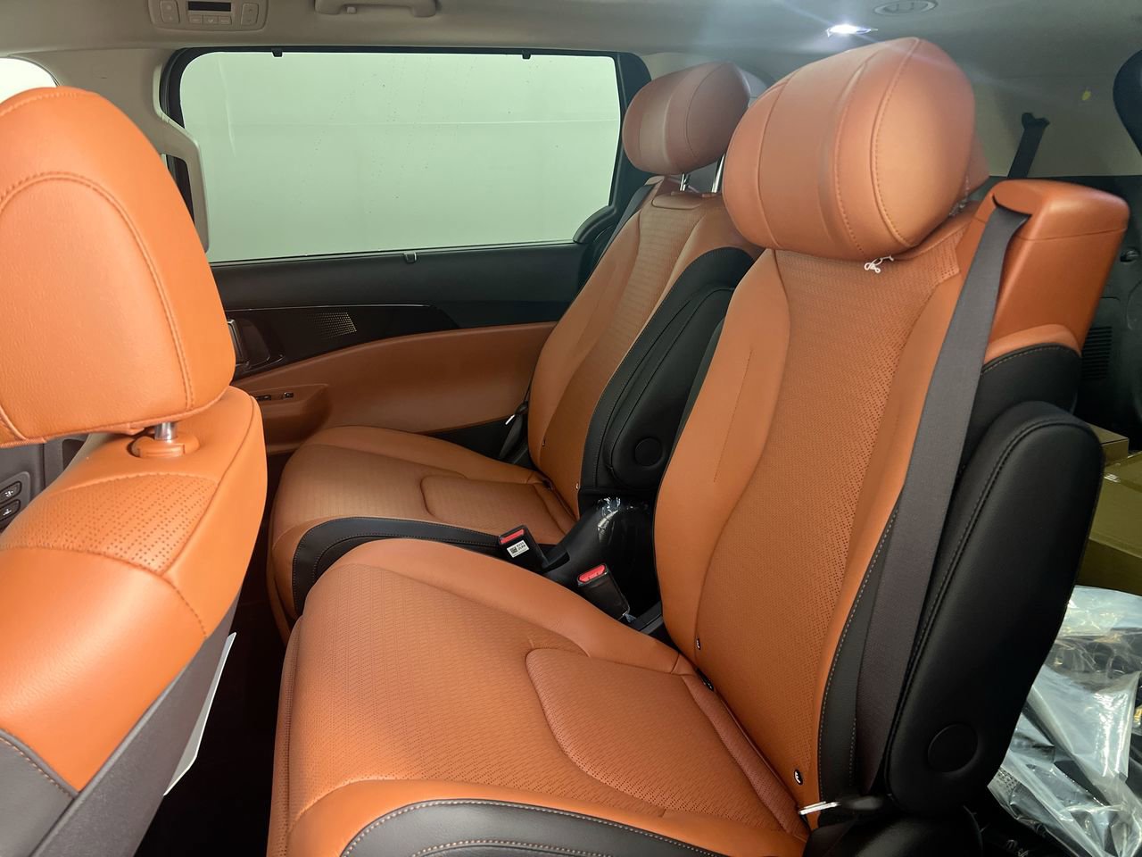 New 2026 Kia Carnival SX w/ SX Dark Edition Package image 29