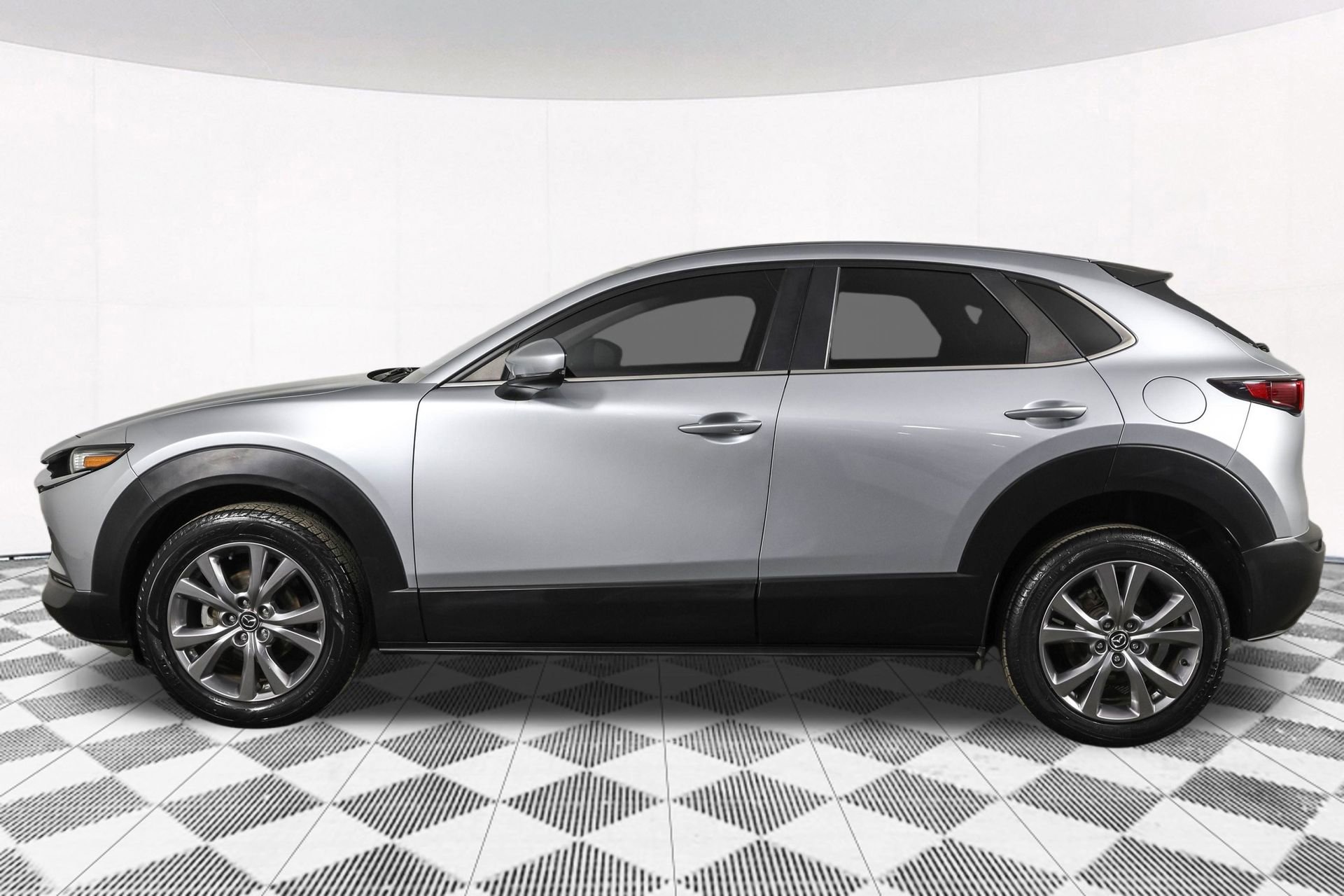 Used 2020 MAZDA CX-30 AWD w/ Select Package image 18