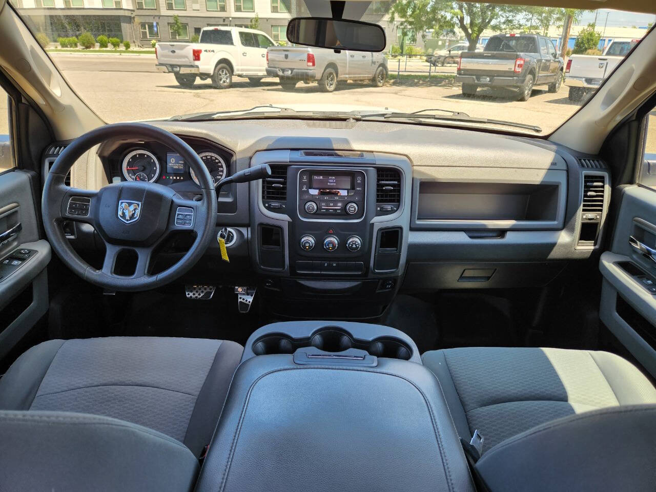 Used 2014 RAM 1500 Express RWD image 4