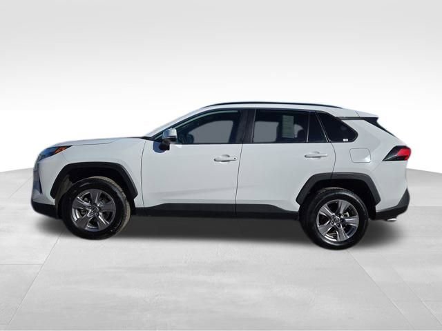 Used 2023 Toyota RAV4 XLE image 9