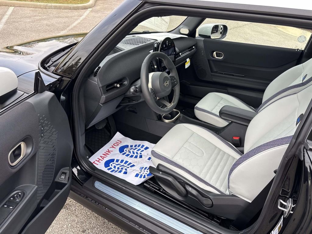 New 2026 MINI Cooper S image 25