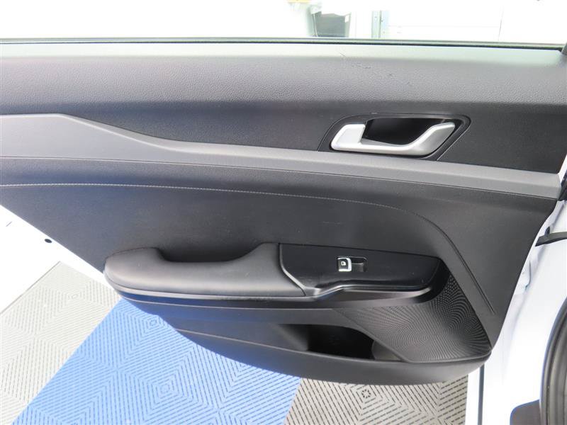 Used 2023 Kia K5 LXS FWD image 23