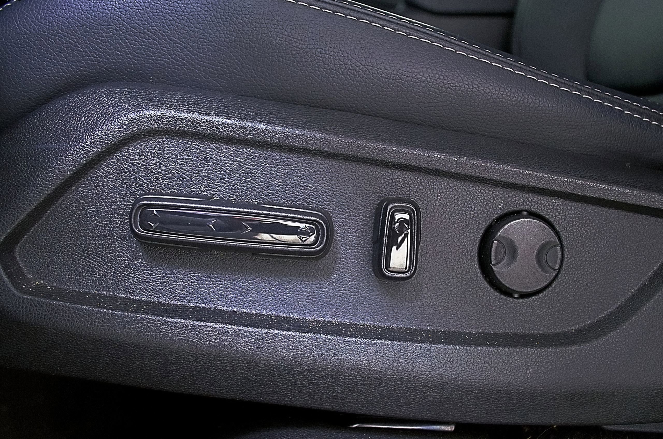 Used 2023 Honda Pilot EX-L image 24