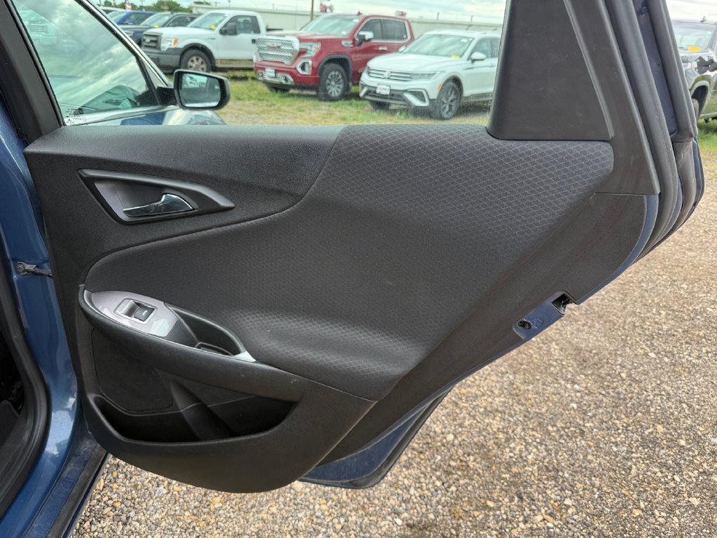 Used 2024 Chevrolet Malibu LT FWD image 38