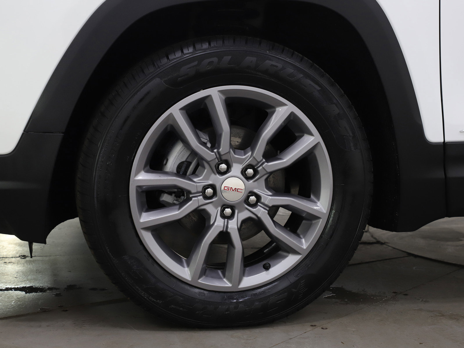 Used 2024 GMC Terrain SLT AWD/4WD image 29