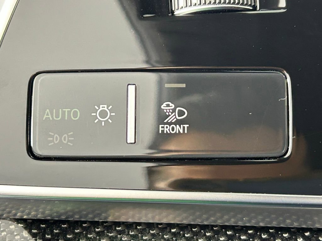 Used 2020 Audi SQ8 Prestige w/ Prestige Package image 32