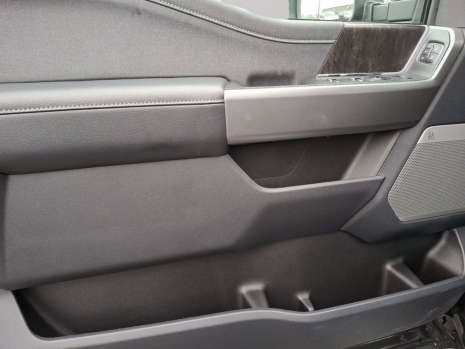 New 2026 Ford F250 Lariat w/ Chrome Package image 10