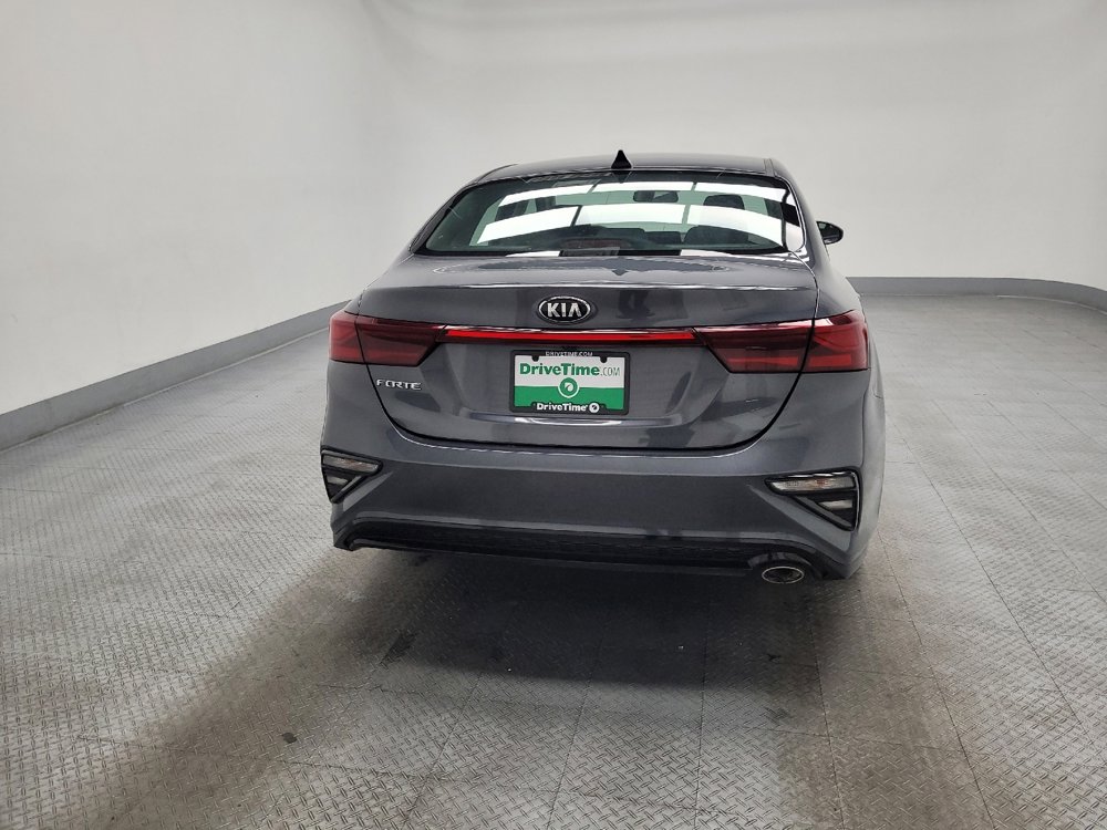 Used 2021 Kia Forte LXS FWD image 7