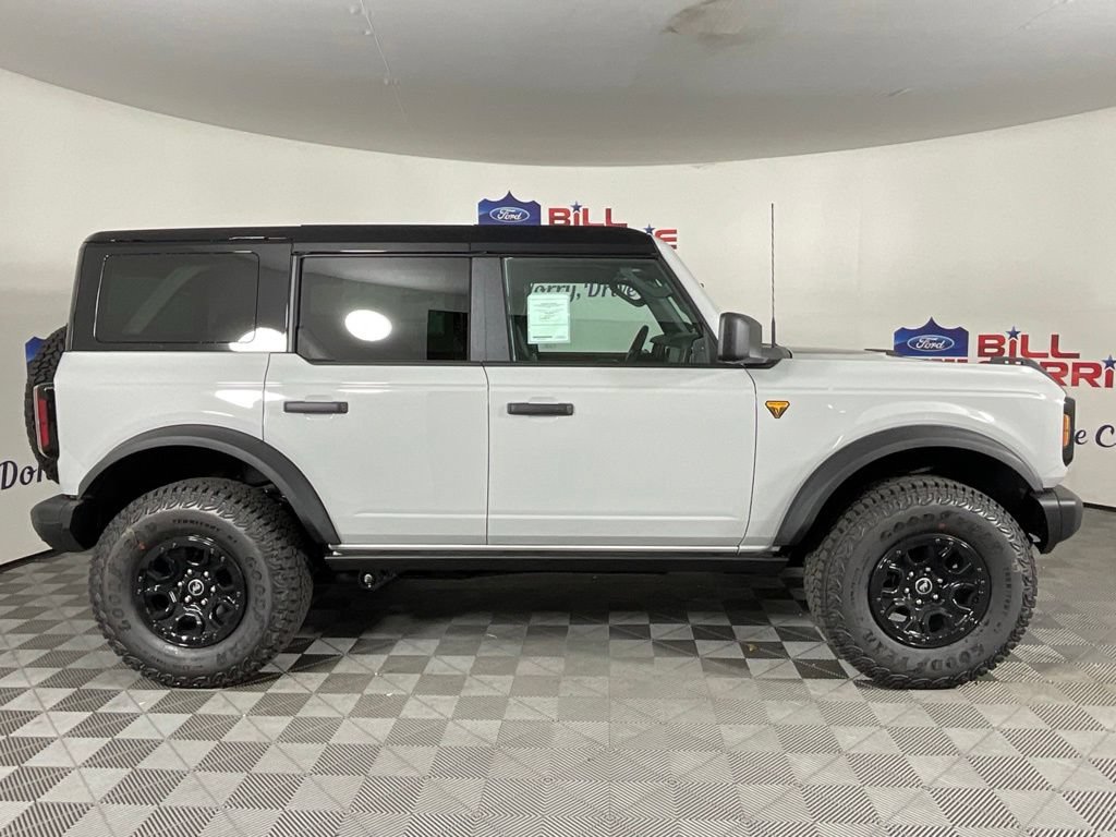 New 2026 Ford Bronco Badlands AWD/4WD image 2