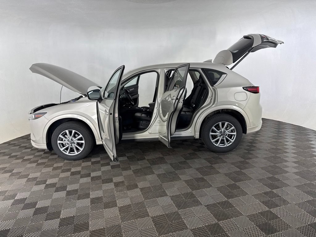 Used 2025 MAZDA CX-5 AWD 2.5 S w/ Preferred Package image 10