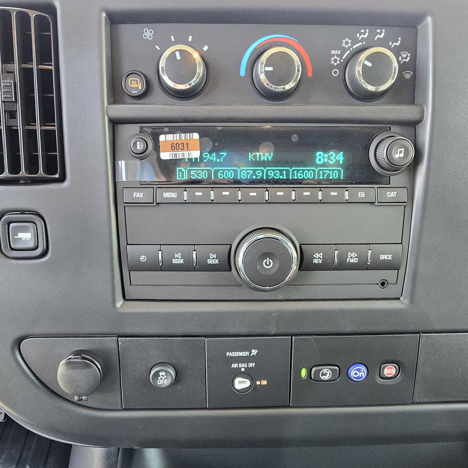 New 2025 Chevrolet Express 2500 w/ Driver Convenience Package image 38