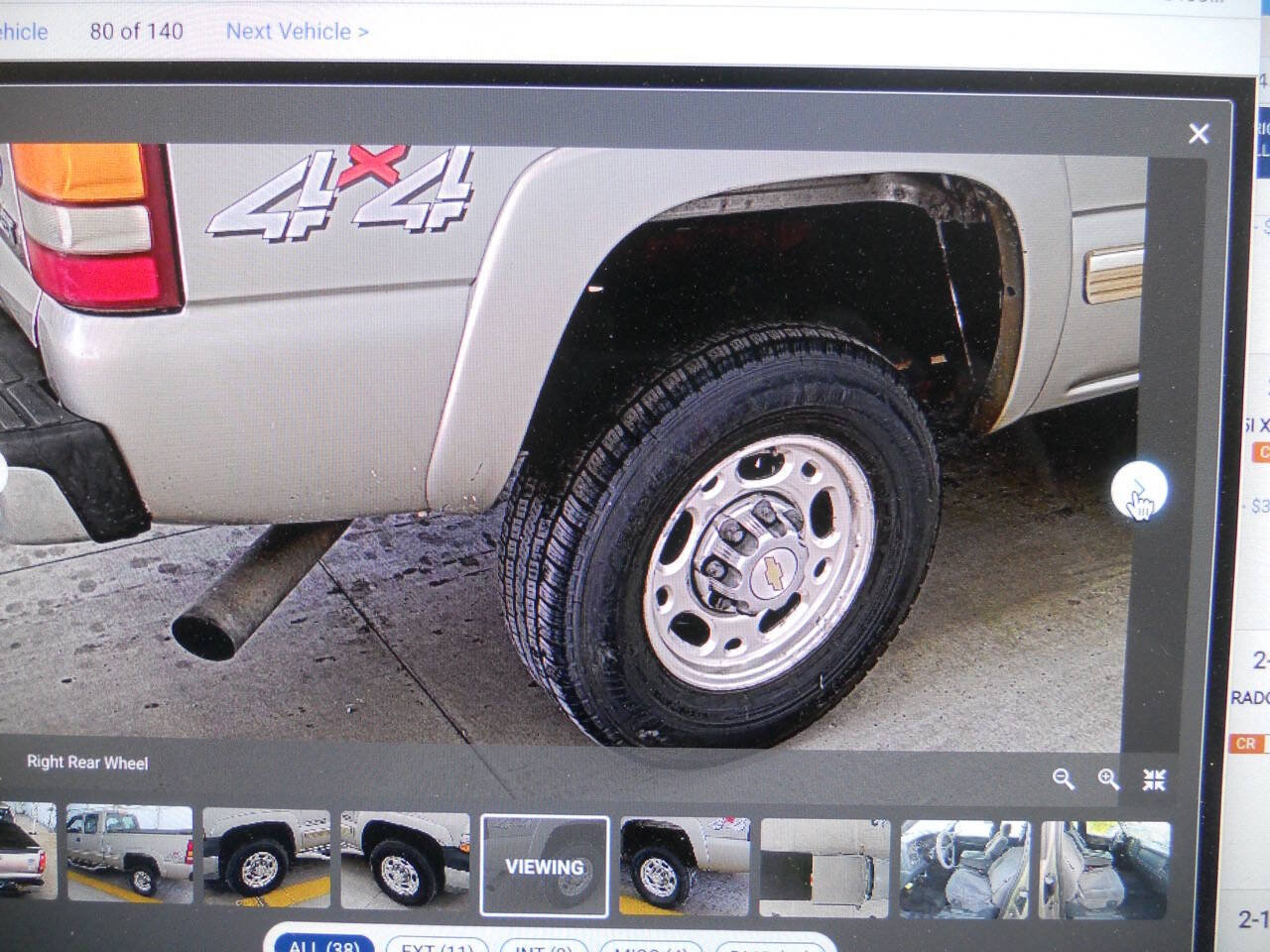 Used 2002 Chevrolet Silverado 2500 LS w/ Electrical Convenience Pkg AWD/4WD image 11