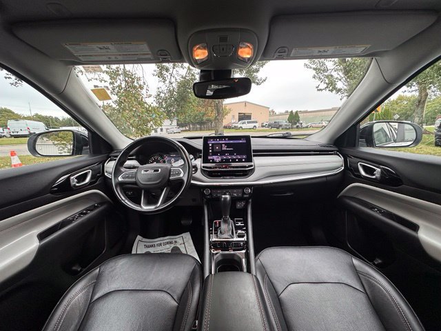 Used 2022 Jeep Compass Limited AWD/4WD image 2