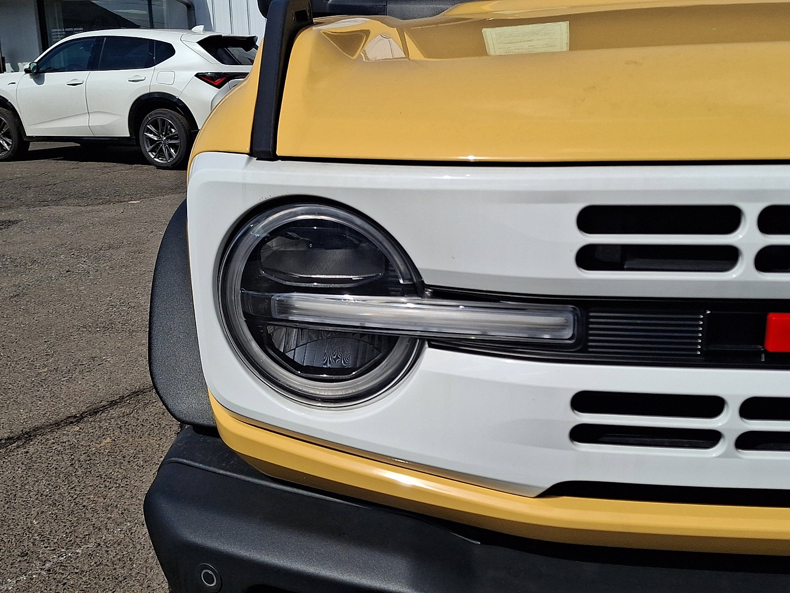 Used 2024 Ford Bronco Heritage Edition image 9